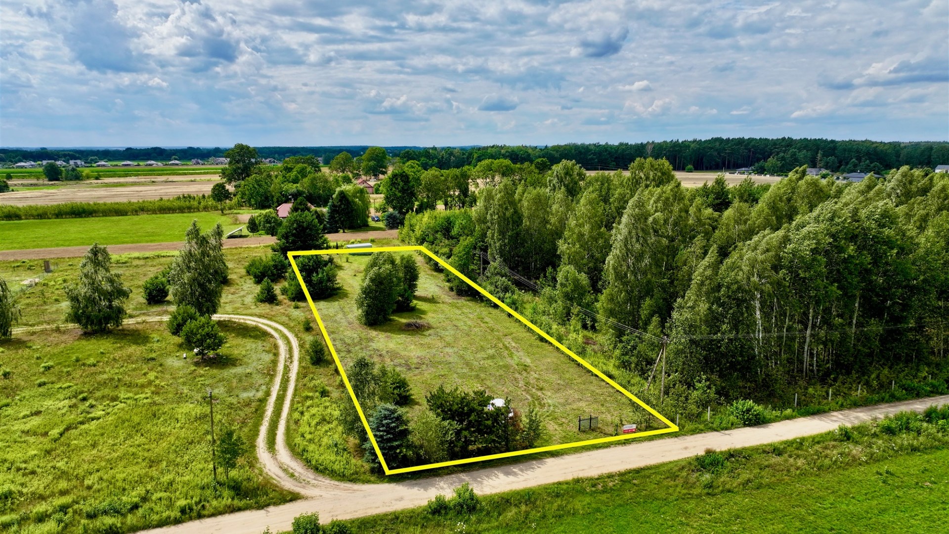 Działka na sprzedaż